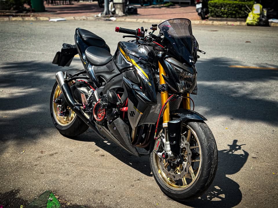 Ae cứ trải nghiệm thoải mái