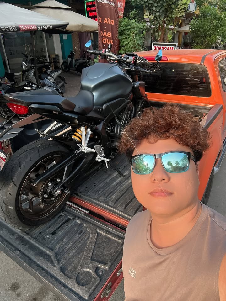 Cb650r nhận lệnh e trai miền tây ạ