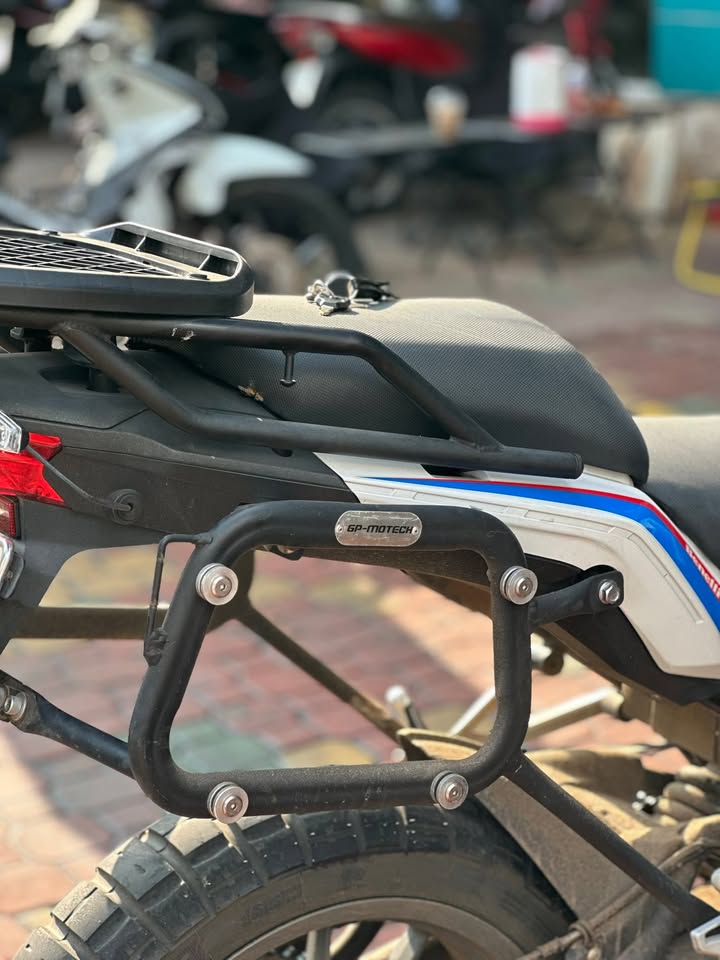 Dậy rửa xe đón ngày mới thôi anh em ơi