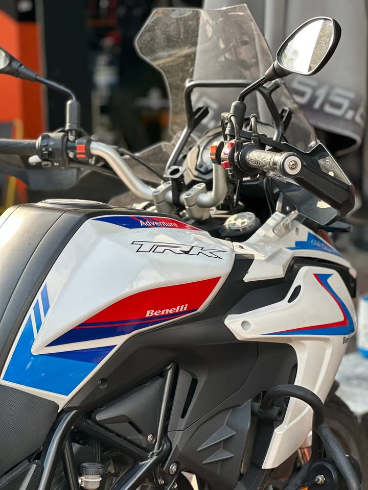 Dậy rửa xe đón ngày mới thôi anh em ơi