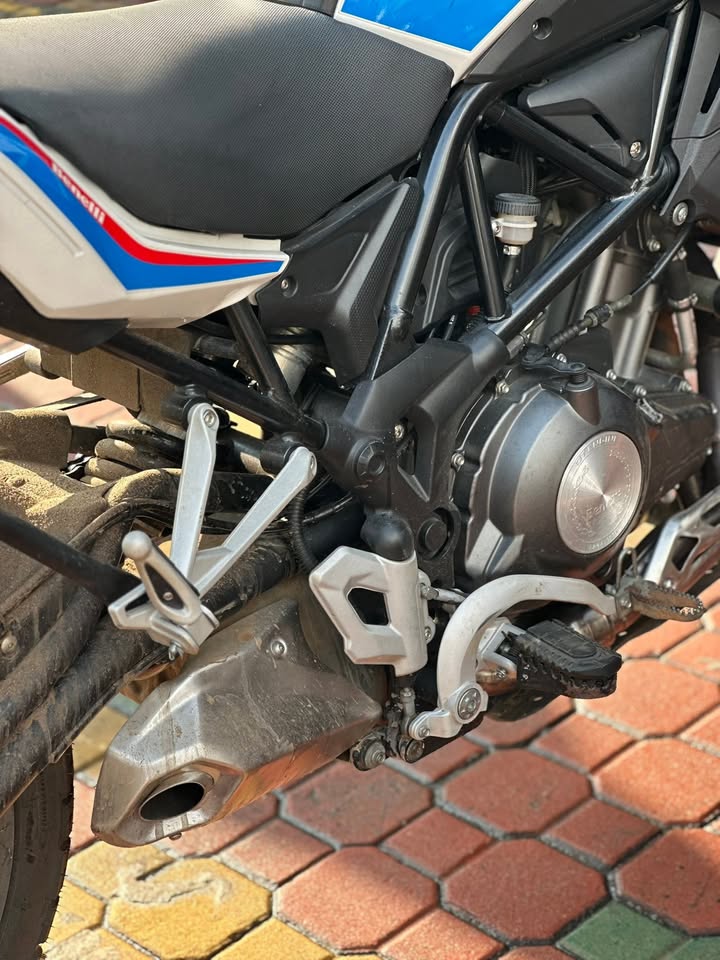 Dậy rửa xe đón ngày mới thôi anh em ơi