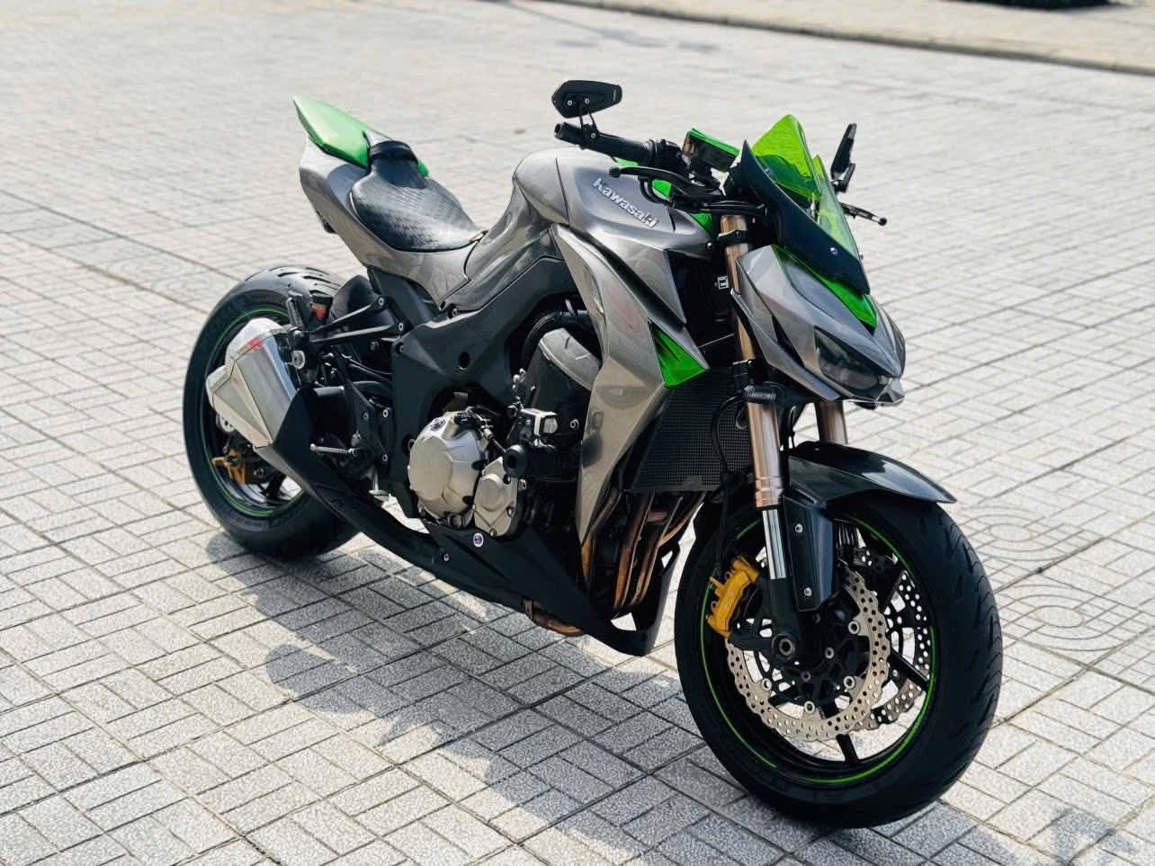 Z1000 – CHƠI LÀ PHẢI CHẤT, KHÔNG CHẤT THÌ ĐỪNG CHƠI